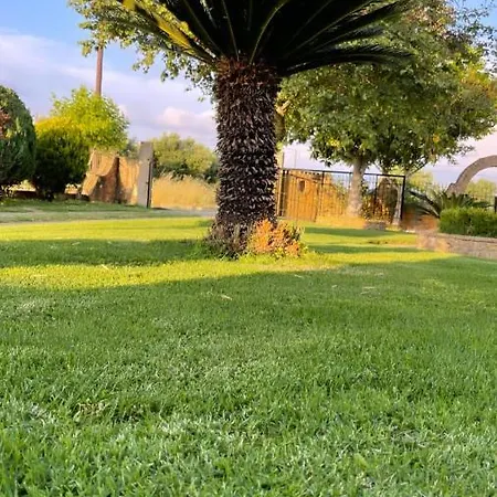 Mama's Sunshine Garden וילה Agios Ilias (Elis)