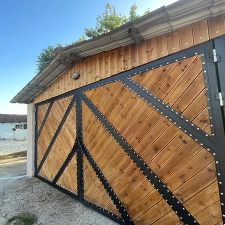 Mama's Sunshine Garden Willa