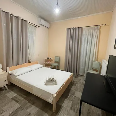 Mama's Sunshine Garden Willa