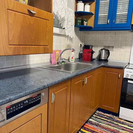 Villa Mama's Sunshine Garden