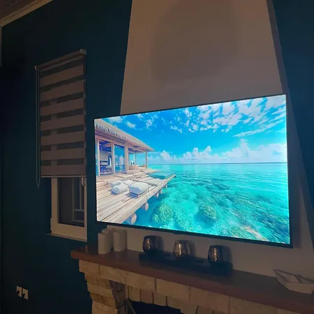 Willa Mama's Sunshine Garden