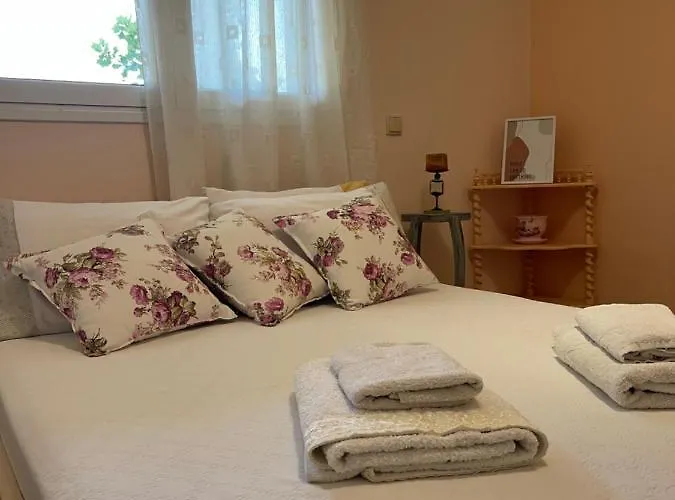 Mama's Sunshine Garden * Άγιος Ηλίας