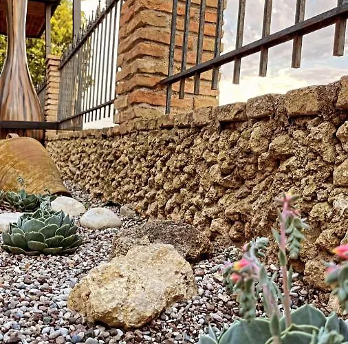 Βίλα Mama's Sunshine Garden Άγιος Ηλίας