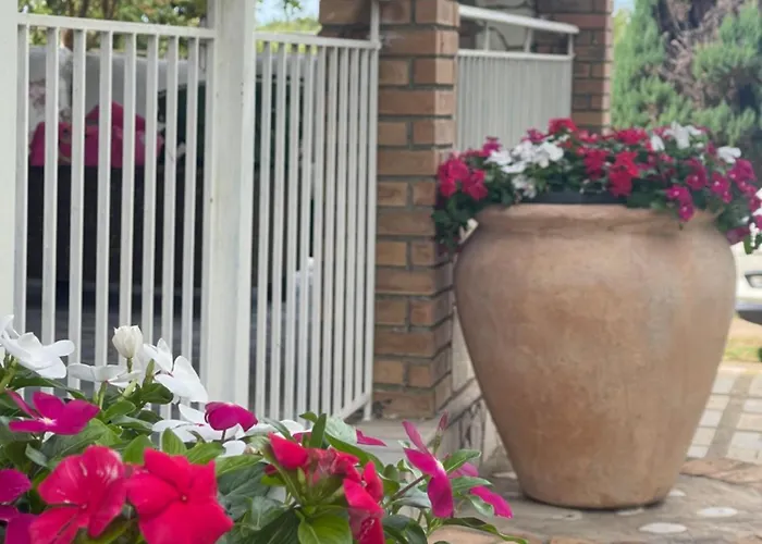 Mama's Sunshine Garden * Άγιος Ηλίας