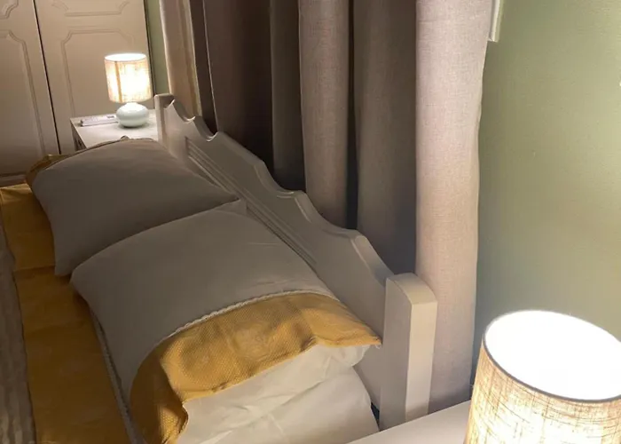 Mama's Sunshine Garden * Áyios Ilías